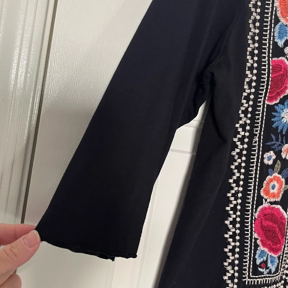 Johnny Was Tunic - Picture 8 of 11